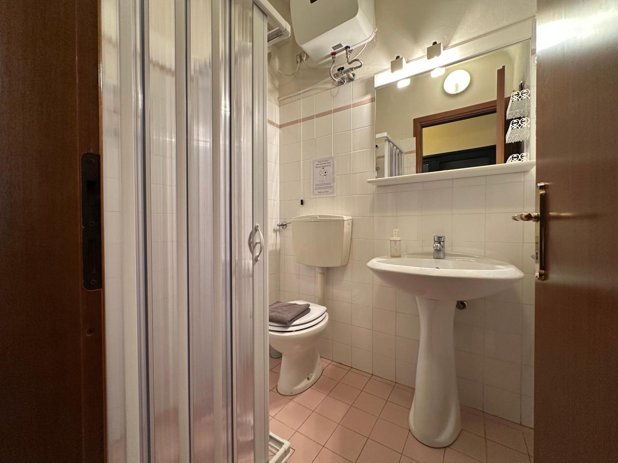 Apartament Bilocale Economico, In Pieno Centro A Lukka Zewnętrze zdjęcie